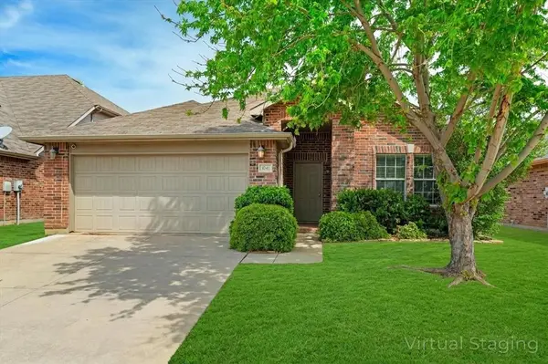3241 Sadie Trail, Fort Worth, TX 76137