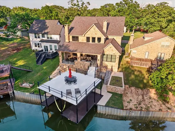 2005 Emma Drive, Tool, TX 75143