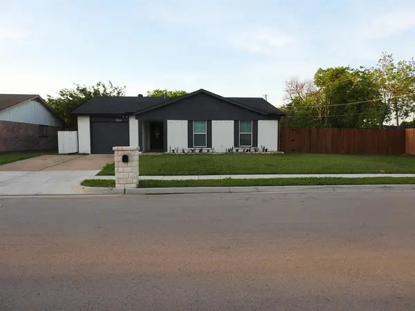 7021 Southampton Drive, North Richland Hills, TX 76182