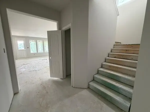 512 Park Side Drive, Weatherford, TX 76087