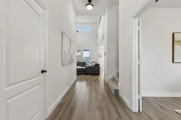 11101 Norcross Drive, Cross Roads, TX 76227