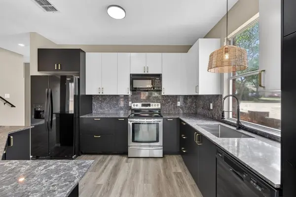 1032 Sugarberry Lane, Flower Mound, TX 75028