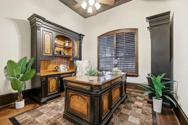 3206 Timberline Drive, Highland Village, TX 75077