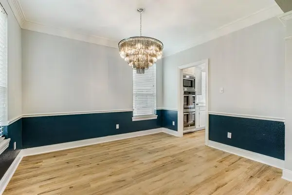 2813 Mesa Court, Hurst, TX 76054