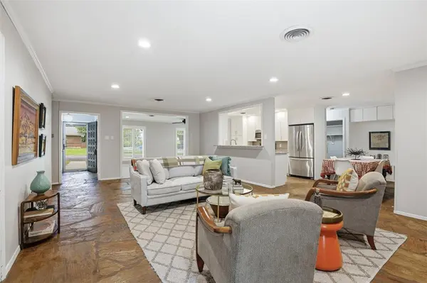 4360 Whitfield Avenue, Fort Worth, TX 76109