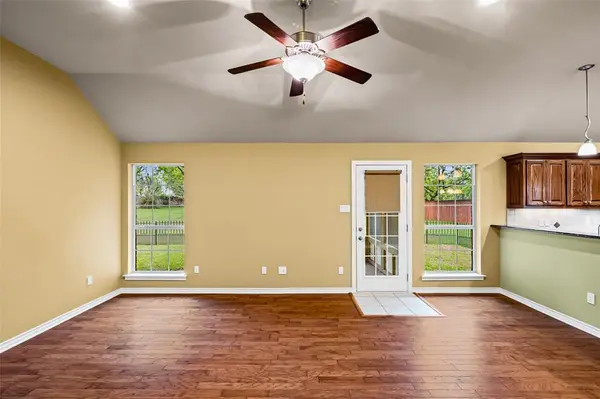 9417 Ravenswood Road, Granbury, TX 76049