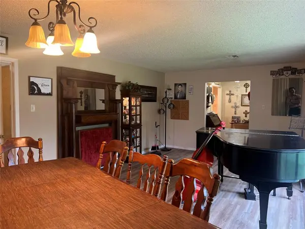 5501 Lake Charles Drive, Waco, TX 76710