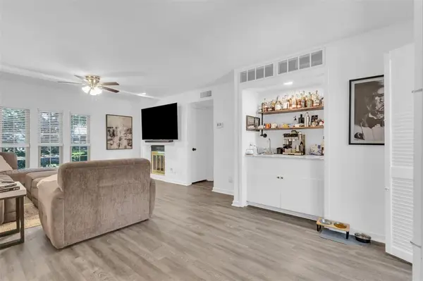 7616 Riverbrook Drive #6, Dallas, TX 75230