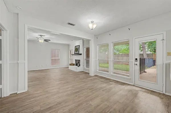 1810 Haydenbend Circle, Grapevine, TX 76051