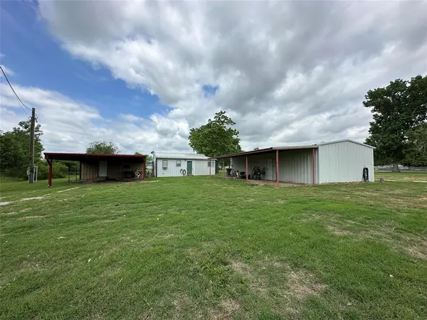 1141 Airport Road, Possum Kingdom Lake, TX 76449