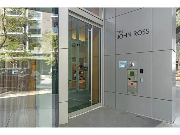 3601 S RIVER PKWY #2202, Portland, OR 97239