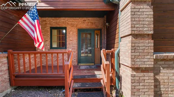 775 Tamarron DR, Colorado Springs, CO 80919