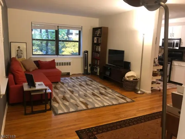 130 Orient Way #2K, Rutherford Boro, NJ 07070