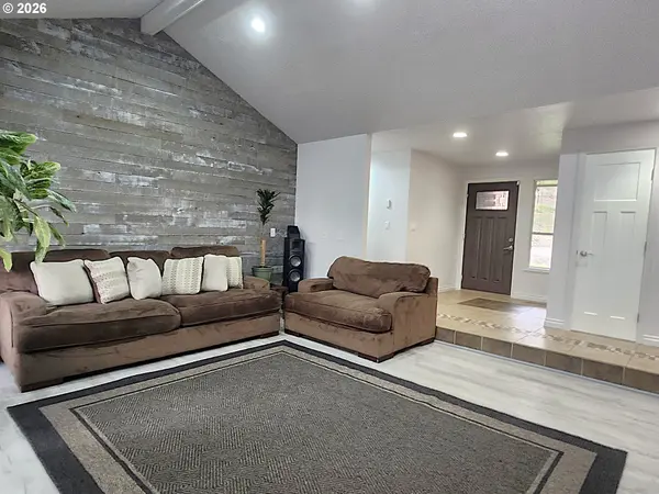 1387 WINDSONG CT, Salem, OR 97304