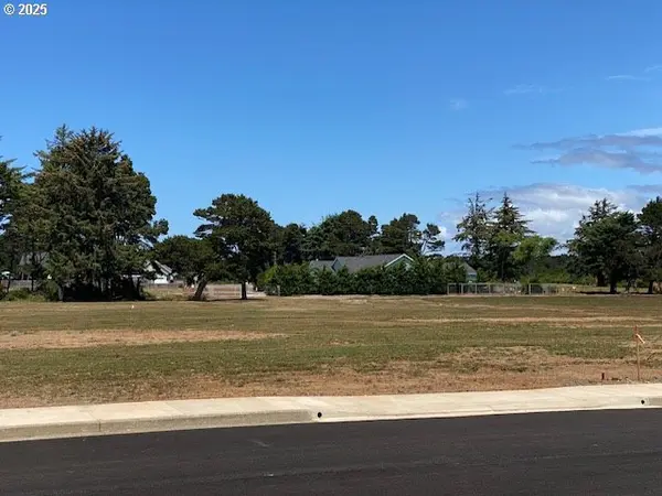 Shearwater CIR #4, Bandon, OR 97411