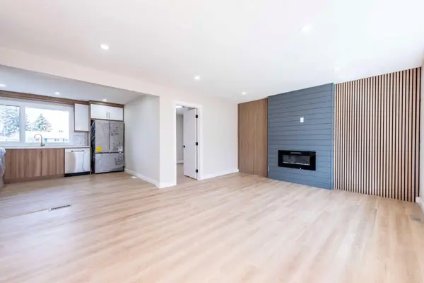 46 Marbrooke CIR NE, Calgary, AB T2A2W4