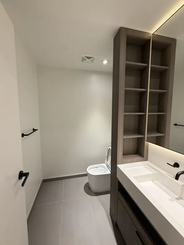 55 Charles ST E #1503, Toronto C08, ON M4Y 0J1