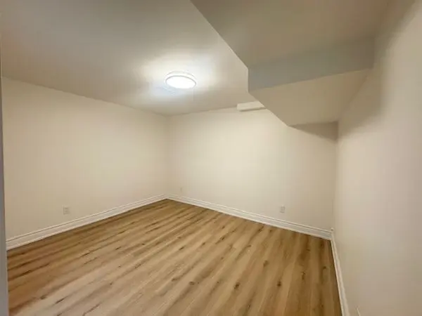 59 Larkmead CRES, Markham, ON L6C 3E2