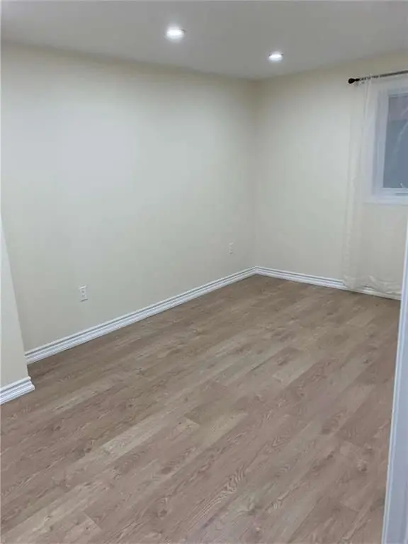 59 Frank Kelly Dr Frank Kelly DR #Basement, East Gwillimbury, ON L9N 0V2