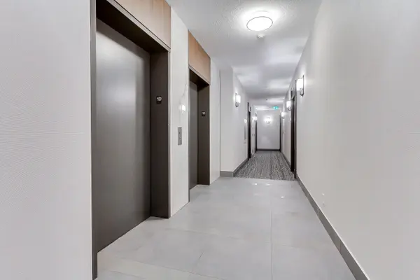 1900 Lake Shore BLVD W #1006, Toronto W01, ON M6S 1A4