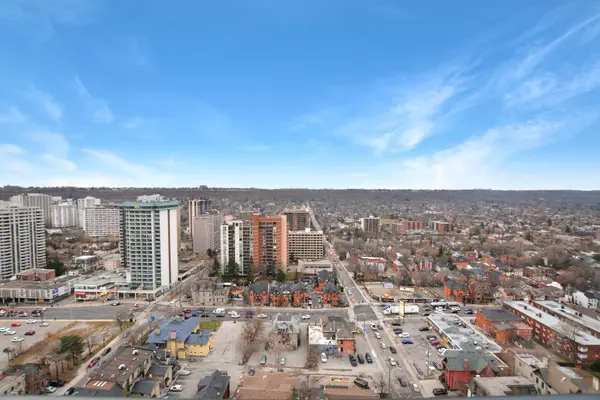 15 Queen ST S #2313, Hamilton, ON L8P 0C6