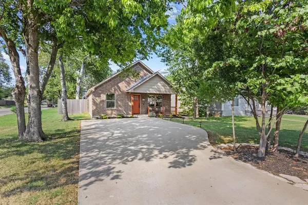1031 W Gandy Street, Denison, TX 75020