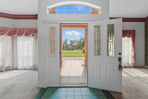 107 Lakewood Point Drive, Bossier City, LA 71111