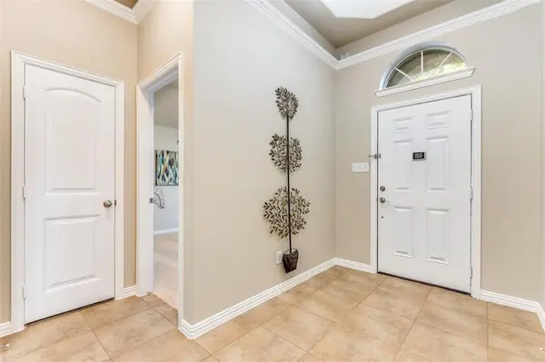 2320 Elm Valley Drive, Little Elm, TX 75068