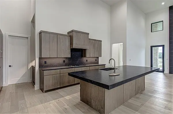 101 Manciano, Horseshoe Bay, TX 78657