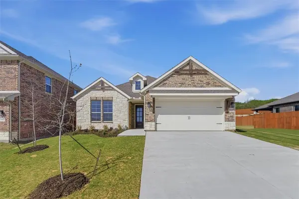 549 Waterford Park Boulevard, Weatherford, TX 76087