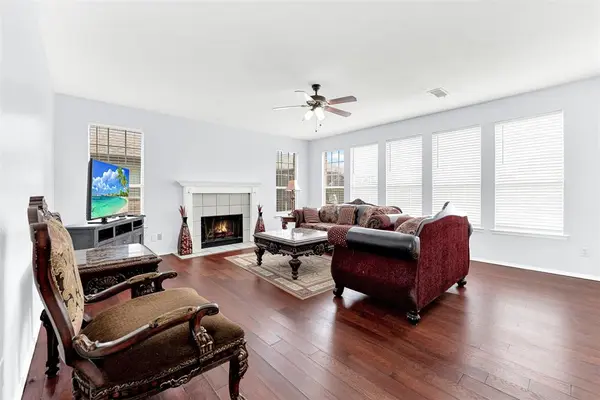 8506 Manchester Drive, Rowlett, TX 75089