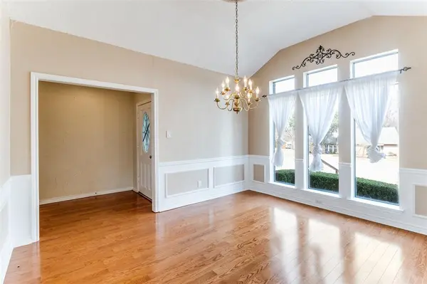 2120 Meadowview Court, Garland, TX 75043