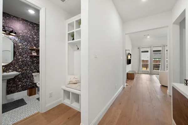 1527 Wild Indigo Drive, Mansfield, TX 76063