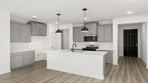 2001 Bayfront Drive, Royse City, TX 75189