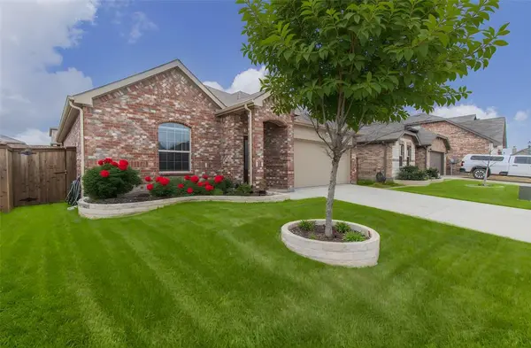 3741 Maroon Creek Road, Aubrey, TX 76227