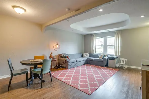 5305 Morley Avenue, Fort Worth, TX 76133