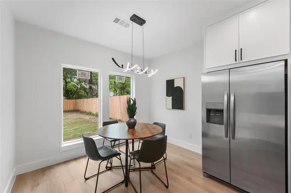 2312 Stoneman Street, Dallas, TX 75215