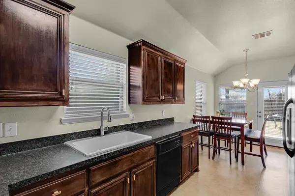 120 Indian Creek, Anna, TX 75409