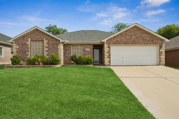 2101 Turtle Cove Drive, Mansfield, TX 76063