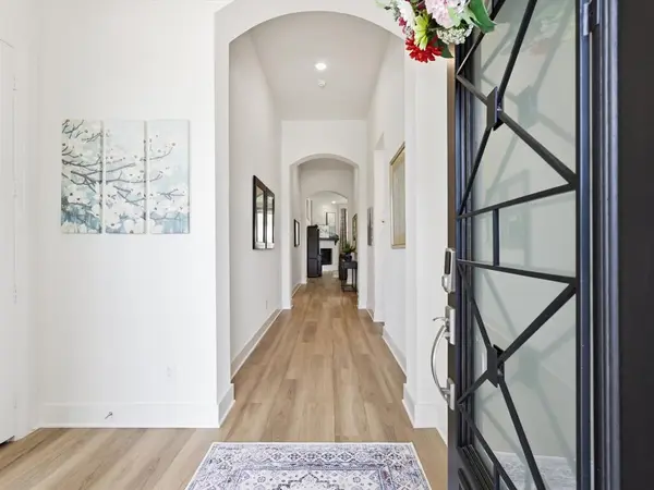 505 Red Barn Drive, Van Alstyne, TX 75495