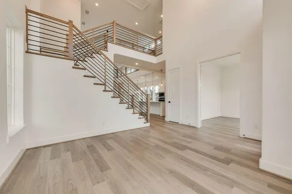 211 Golden Run Drive, Fate, TX 75189