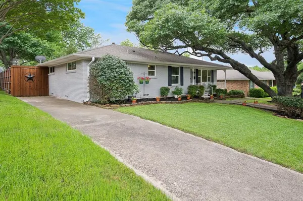 905 Dumont Drive, Richardson, TX 75080