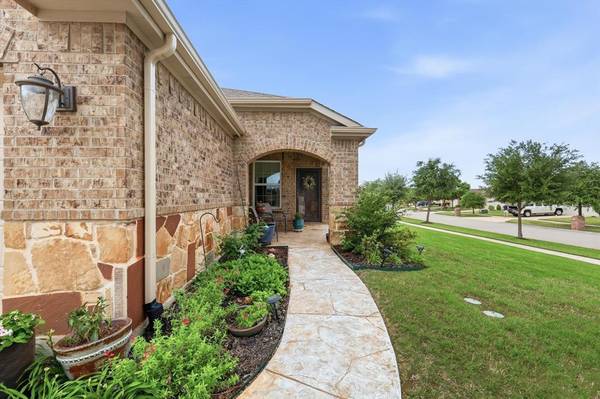 2112 Beachfront Drive, Frisco, TX 75036