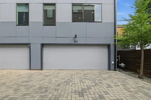 427 W 10th Street #803, Dallas, TX 75208