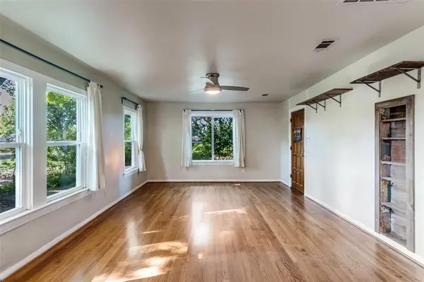 1848 Oates Drive, Dallas, TX 75228