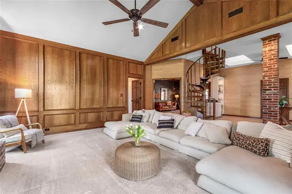 175 Oak Trail Drive, Double Oak, TX 75077