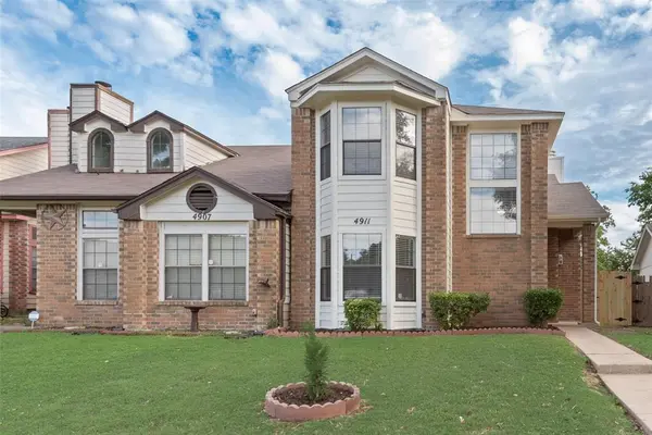 4911 Clover Haven Street, Dallas, TX 75227