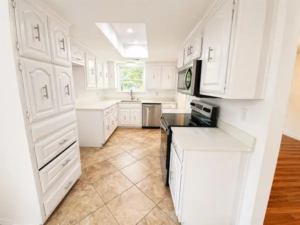 4917 Willowhaven Circle, Garland, TX 75043