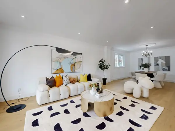 50 Rockland DR, Toronto C15, ON M2M 2Y9