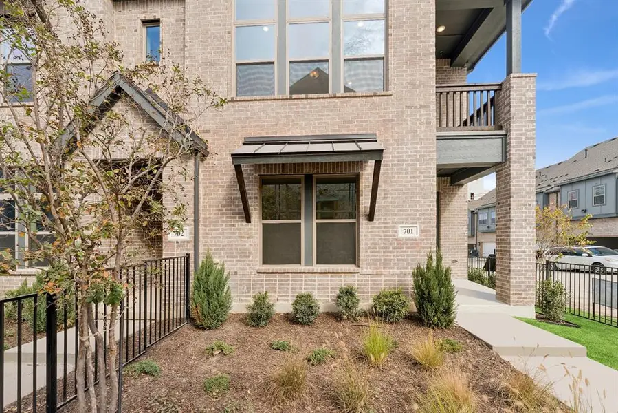 4839 Fuller Court #701, Irving, TX 75038